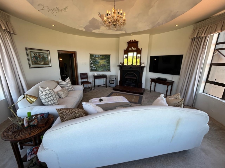 5 Bedroom Property for Sale in Blue Bend Eastern Cape